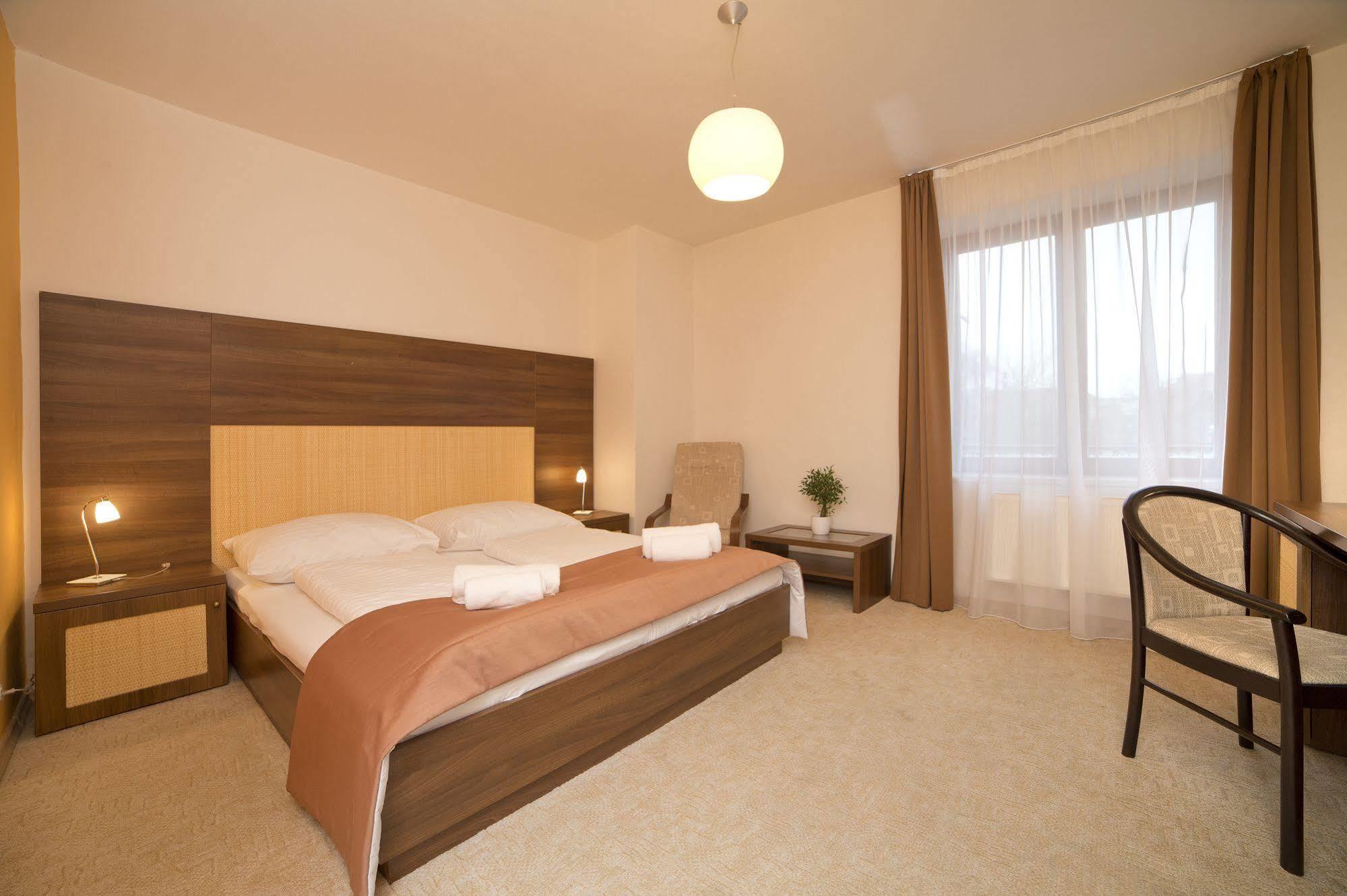 Hotel Art Písek Dış mekan fotoğraf
