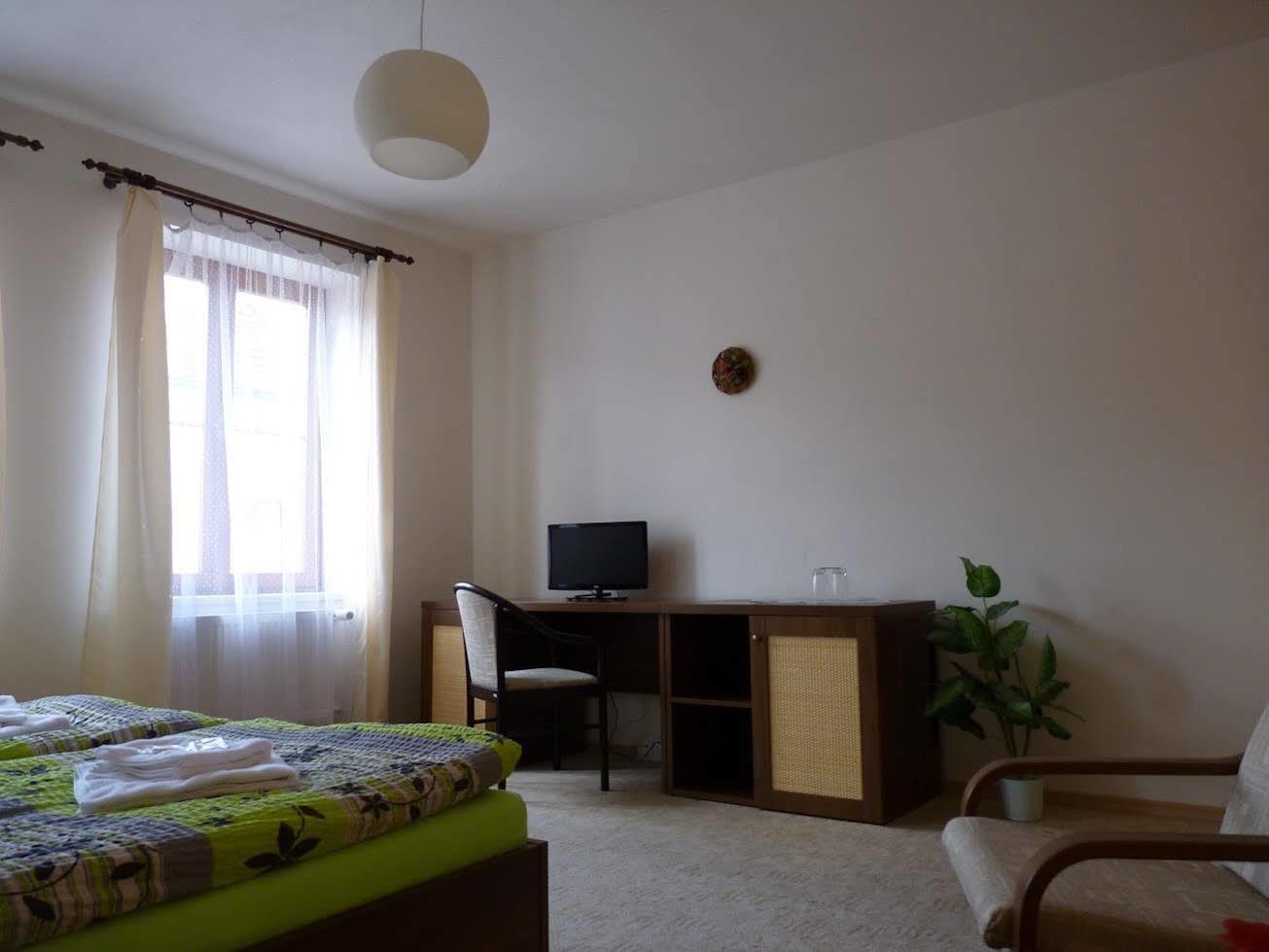 Hotel Art Písek Dış mekan fotoğraf